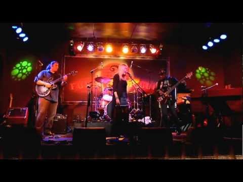 121119 Funky Biscuit Jam Kathrine Jacke & The No Pressure Band "If it makes you happy"