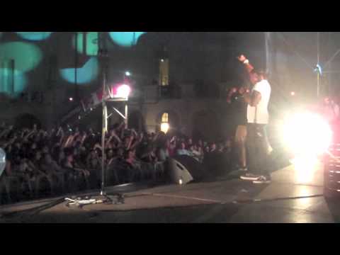 Chinese Man w ROLLIN ROCKERS (Lush One / Plex Rock) & Taiwan MC "WOLRDWIDE" live at CARPENTRAS