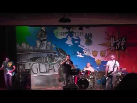 Bullets - Canzone Giuliana