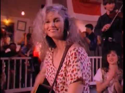 Emmylou Harris - Crescent City