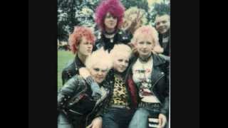 Crass , Punk Is Dead =;-)