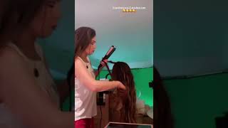 #Thalía Hoy me toca #peinar a mi #preciosidad de pelucón. Yo solita dándole #Glam  🥰🥰🥰