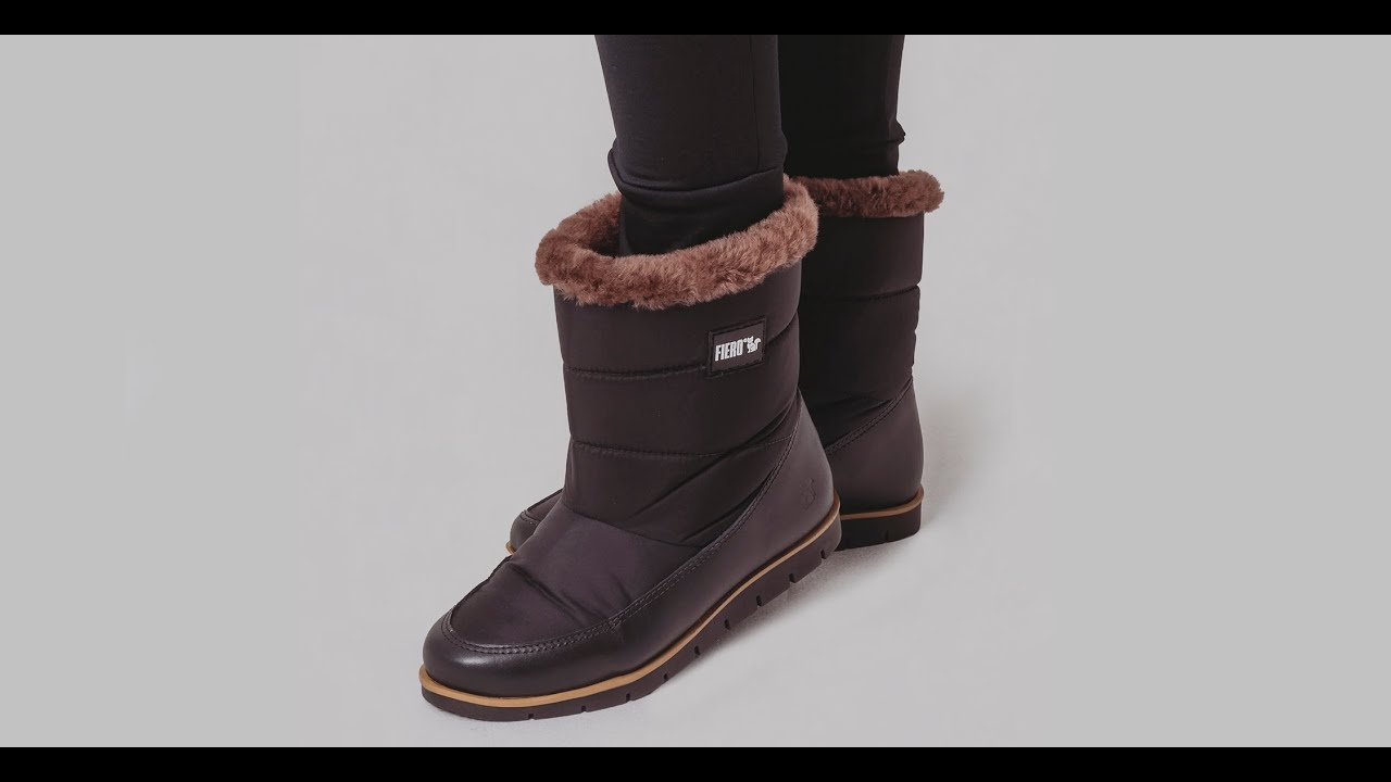 Bota Feminina Forrada em lã natural de carneiro Cozy Snug Boot Fiero - Black Edition