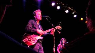 Low - Something's Turning Over (live @ The Cedar Cultural Center 11/27/10)