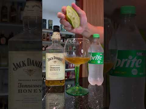 JACK DANIEL'S HONEY WITH SPRITE #jackdaniels #lemonade #cocktails #summerseason #alcoholicdrinks