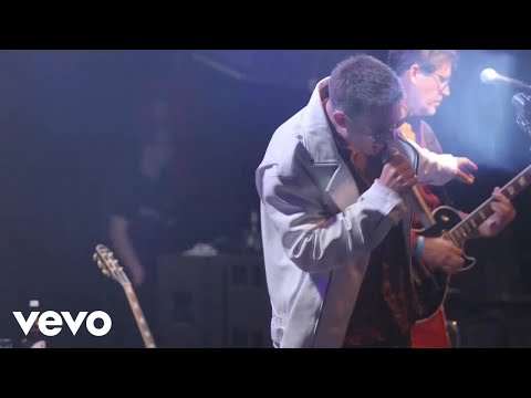 Sveno - No Mercy ft. Mike on Fashion