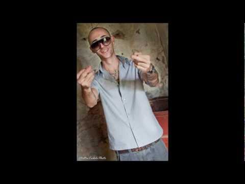 Jason Skunk-Paese Infame