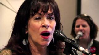 Janiva Magness "Everything is Alright" Live at KDHX 9/18/14