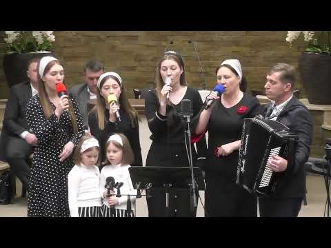 Zăngănit de arme, se aude-n țară | Familia Maftei