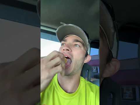 Ultimate Biscuits & Gravy Showdown: Hardee's vs Bojangles! #foodie #foodreview #fastfood