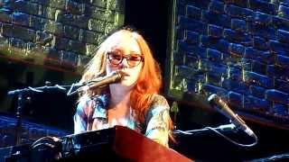 Tori Amos LIVE Rattlesnakes (Padova, Italy 2014-06-04)