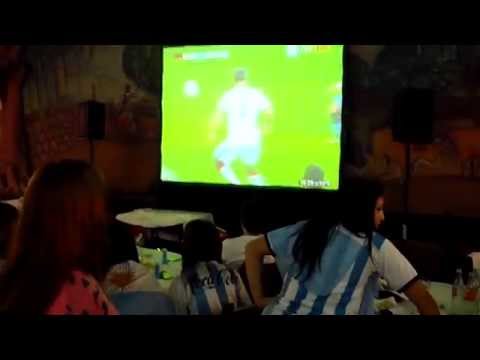 Final Alemania - Argentina - Mundial  Brasil 2014  - Gol Anulado - 13-07-2014 Restaurant - Maracana