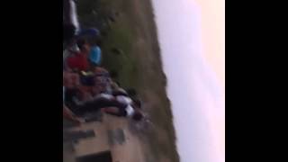 preview picture of video 'Escapada inesperada de toros en la vereda de TAZONA 2012'