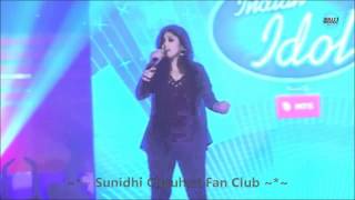 Sunidhi Chauhan Singing Aa Zara &amp; Ishq Sufiyana Live (Unplugged) - HD