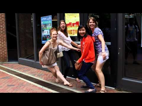 UNC MBA Fall Exchange Students exploring the campus