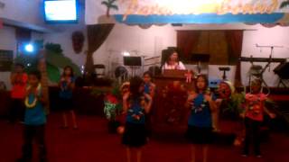 preview picture of video 'The Rose of Sharon Pentecostal Church 2013 VBS'