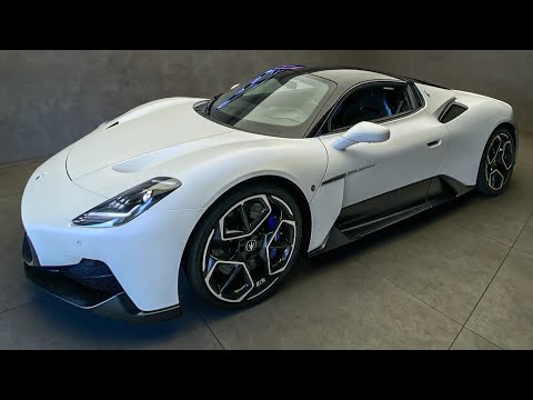 MASERATI MC20 - FIRST DRIVE!