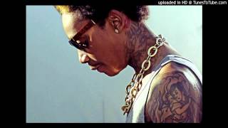 Compton Menace - Aint No Changing Me (Remix) Feat. Wiz Khalifa & The Game