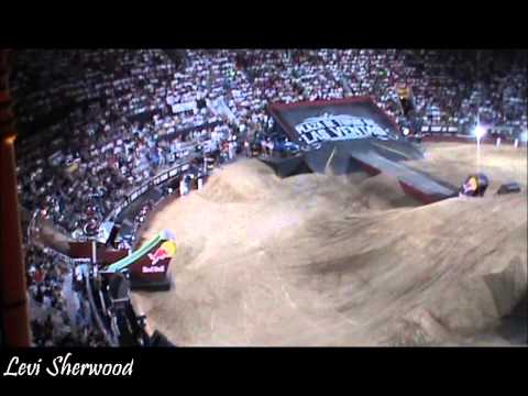 RED BULL X FIGHTERS MADRID 2014 PRIMERA RONDA