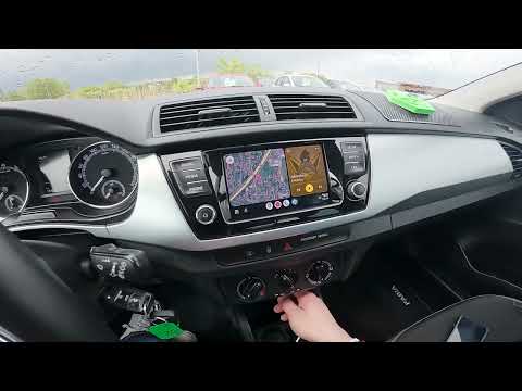 Unterstützt der Skoda Fabia III (2014–2021) kabelloses Android Auto oder Apple CarPlay?