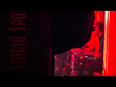 Rojo en concierto (Vista Backstage, con Danilo Montero y Lucas Leys)