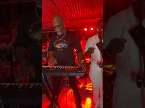 SI BO NO A      CLASSIC XD (11)