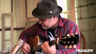 Folk Alley Sessions: Martin Sexton - "I Believe In You"