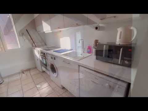 APPARTEMENT T1 bis MEUBLÉ AVEC MEZZANINE