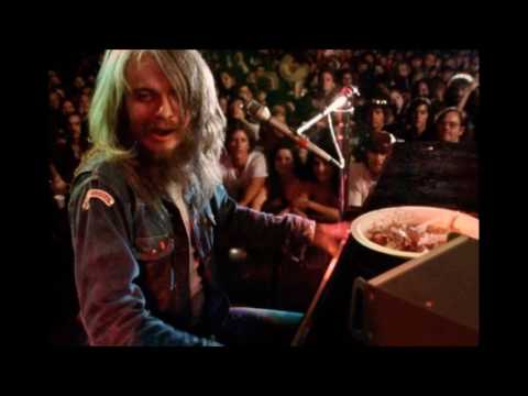 Leon Russell's best live performance of "A Song For You" (imvho)