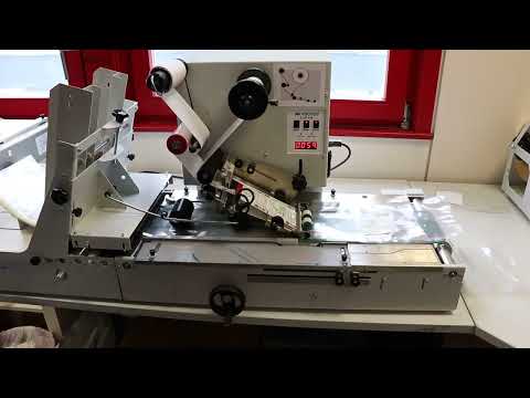 Automatisch etiketteren van zakken voor groenten met de LAB510