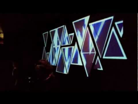 20/03/13 - Analogik Resistant (live) @ Midweek, Rennes, France