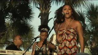 Download lagu Chante Moore - Chante Has A Man - Live mp3 Download lagu Chante Moore - Chante Has A Man - Live mp3