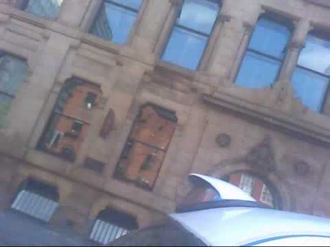 18-05-10 Taxi In Manchester