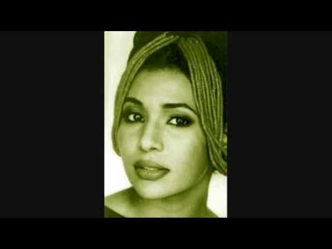 Koffi Olomidé & Nayanka Bell - Je T'aime ...moi non plus