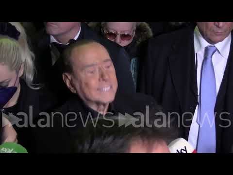 Lombardy, Berlusconi at the polling station in Milan: "I voted for Inter"