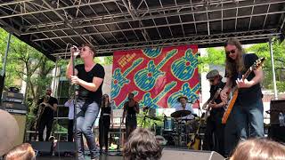 Anderson East - Girlfriend (Live in Ann Arbor)