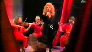 Bonnie Tyler   Silhouette In Red