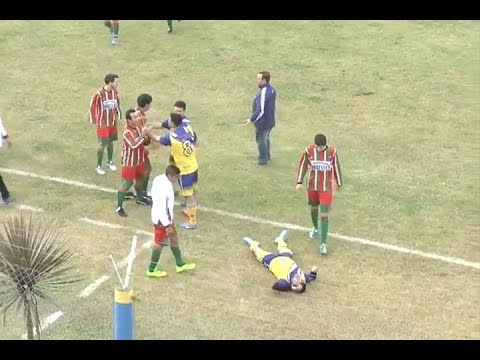 Muere un jugador de San Jorge de Villa Elisa tras recibir un golpe en pleno partido