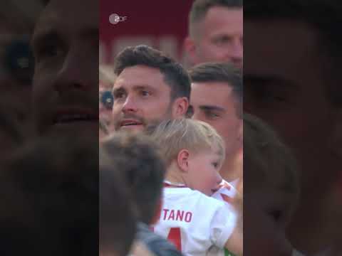 Wer schneidet hier Zwiebeln? 🥹 | sportstudio | #shorts