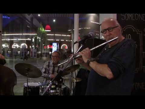 SAMBA FOR NOW (George Adams), by Brazil4, Feat CHUIM At Cafe Emma - September 2018