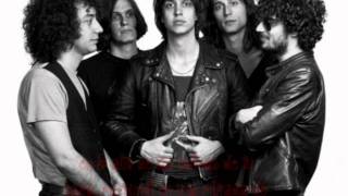 The Strokes - Elephant Song (Subtitulado en español)