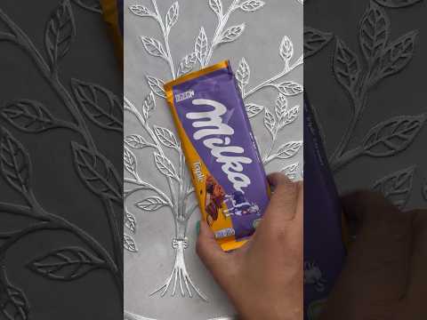 Milka Triple Caramel #unwrapping #asmr 🎧 #satisfyingvideo #viralshort #utubeshorts.