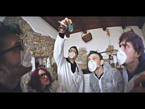 PIGS PARLAMENT - ŽGANJE PARTY (Official Video)
