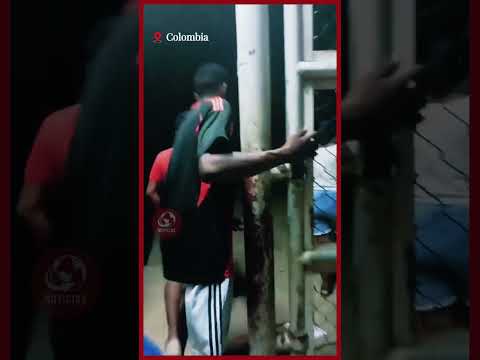 🚨🔥 QUEMAN URNAS Y MATERIAL ELECTORAL EN CALAMAR, BOLÍVAR 🇨🇴