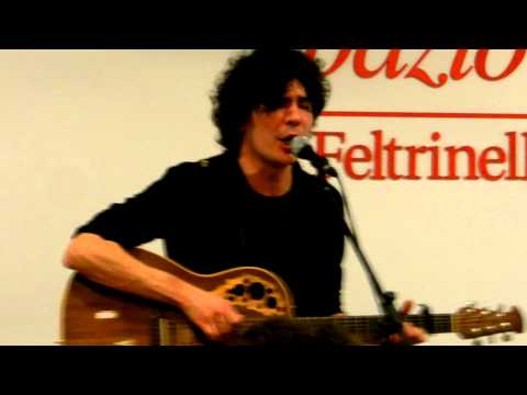 Andrea Appino - Che il lupo cattivo vegli su di te (acoustic version) @ La Feltrinelli, Bologna