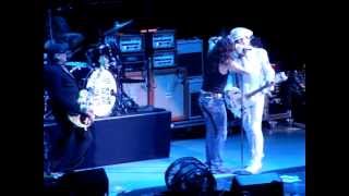Steve Tyler and Cheap Trick sing Beatles Medley Austin Texas