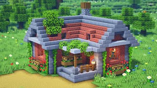⚒️ Minecraft | How To Build a Beautiful Starter Brick House