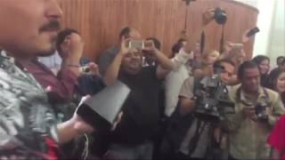 Con cumbia se manifiestan en el Congreso 23junio2016