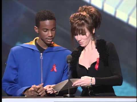 Reba McEntire wins Favorite Country Album for  "For my Broken Heart" - AMA 1993