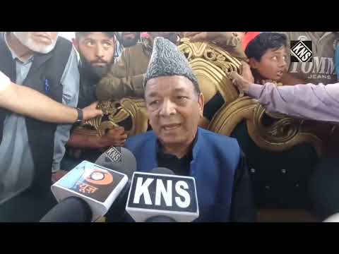Speaker JKLA Abdul Rahim Rather condemned the Kulgam terror attack on non local labourers, called it the murder of whole humanity.  Attended the public darbar at Kanidajan in Char-i-sharief to listen to the grievances of general public and to find out solutions to their issues.